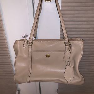 Leather cream Coach Handbag